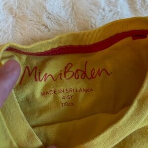 Mini boden tshirt